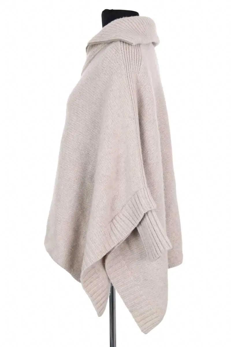 Poncho Kujten Ecru en Cachemire