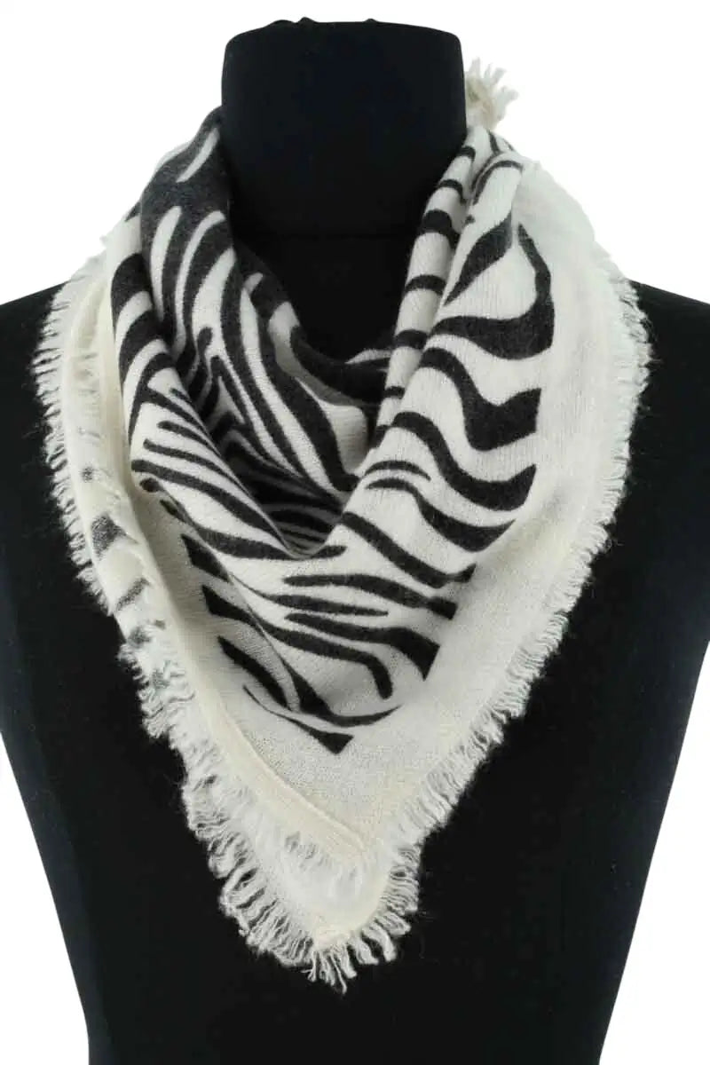 Carré Notshy Blanc en Cachemire - Seconde Main