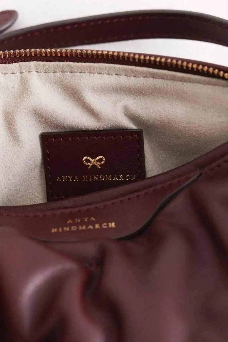 Sac à bandoulière Anya Hindmarch Chubby Barrel Bordeaux en Cuir