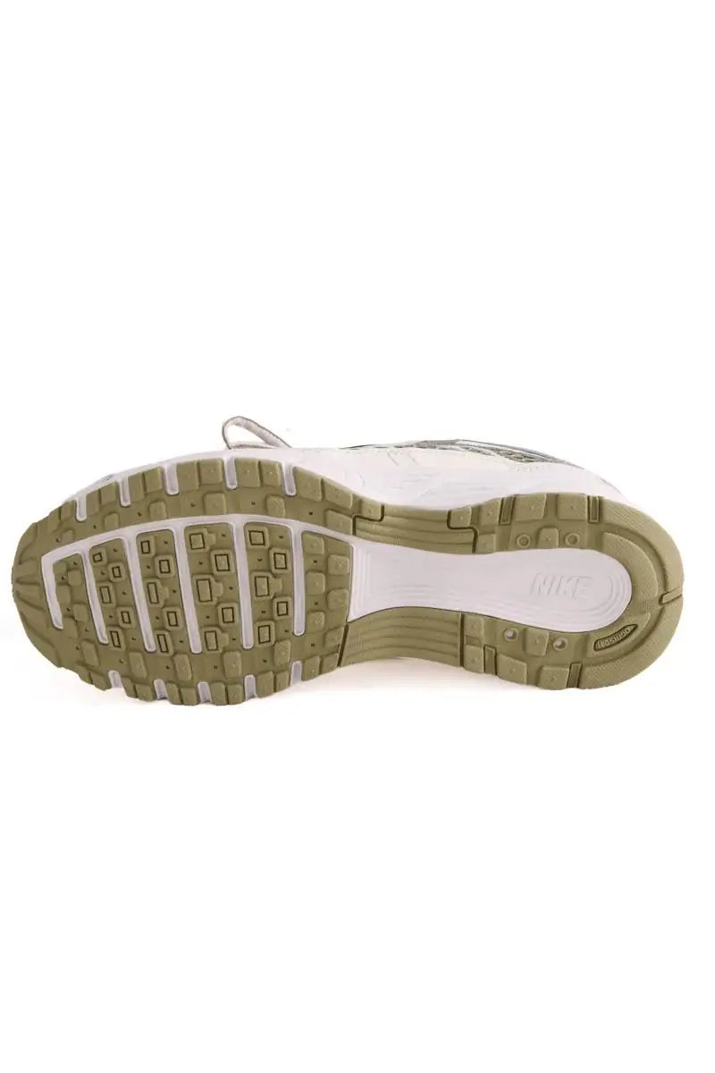 Baskets Nike P-6000 Blanc en Tissu