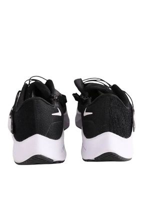 Baskets Nike Noir en Tissu, taille 44 - Seconde Main