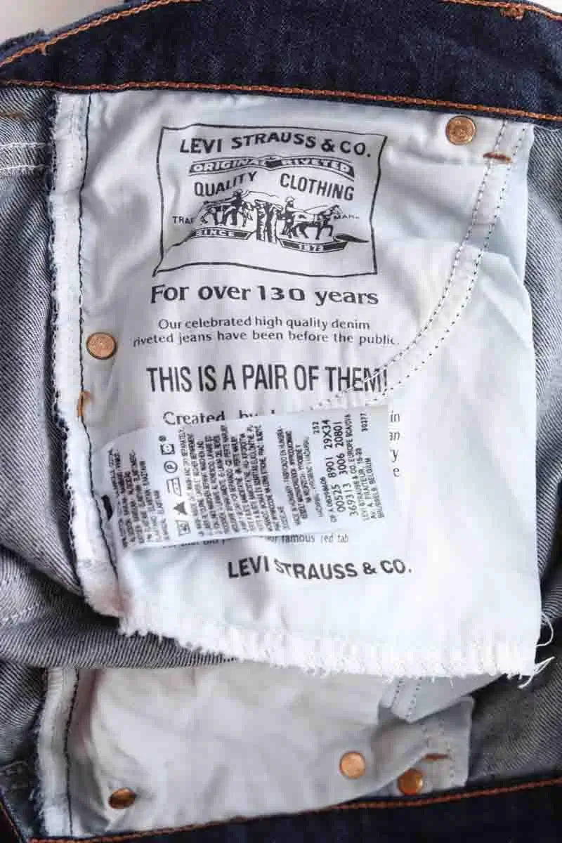 Jean droit Levi's 525 Marine en Coton