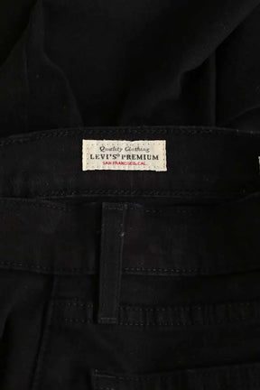Jean droit Levi's 724 high rise straight Noir en Coton