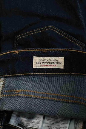 Jean droit Levi's Bleu en Polyester