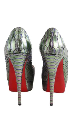Talons Christian Louboutin Vert en Cuir