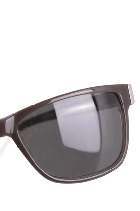 Lunettes de soleil Calvin Klein Gris en Plastique