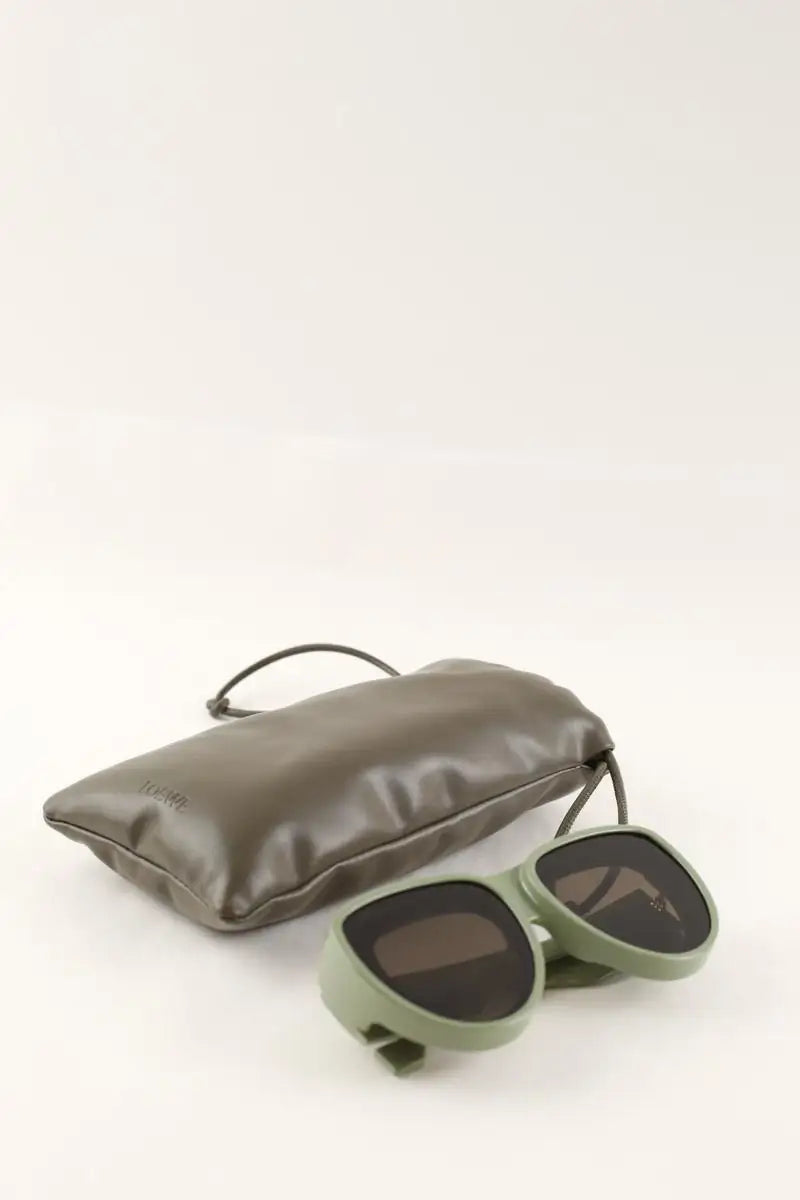 Lunettes de soleil Loewe Kaki en Plastique