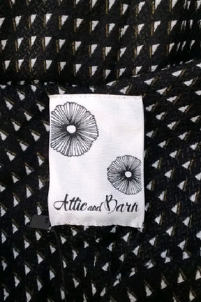 Robe Attic And Barn  Noir