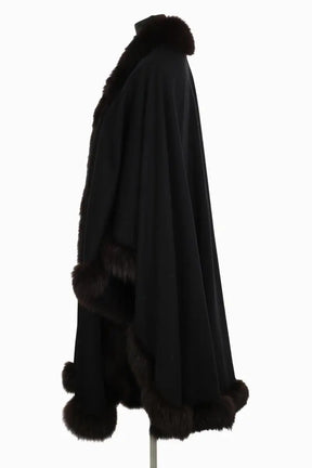 Manteau Other Brand Noir en Fourrure