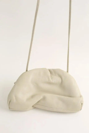 Mini sac Bottega Veneta Mini pouch Gris en Cuir