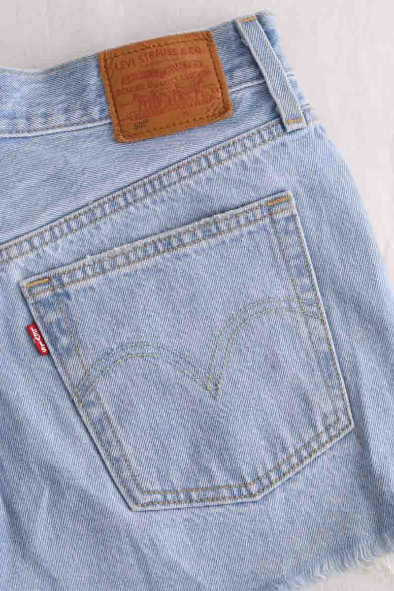 Mini short Levi's 501 Bleu en Coton