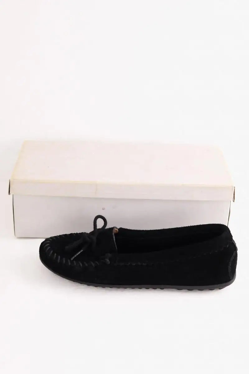 Mocassins Minnetonka Noir en Daim