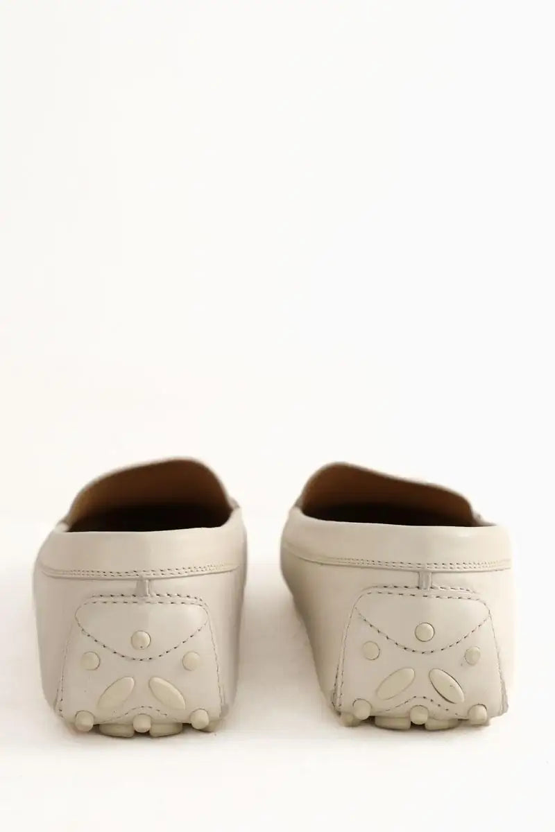 Mocassins Salvatore Ferragamo Beige en Cuir