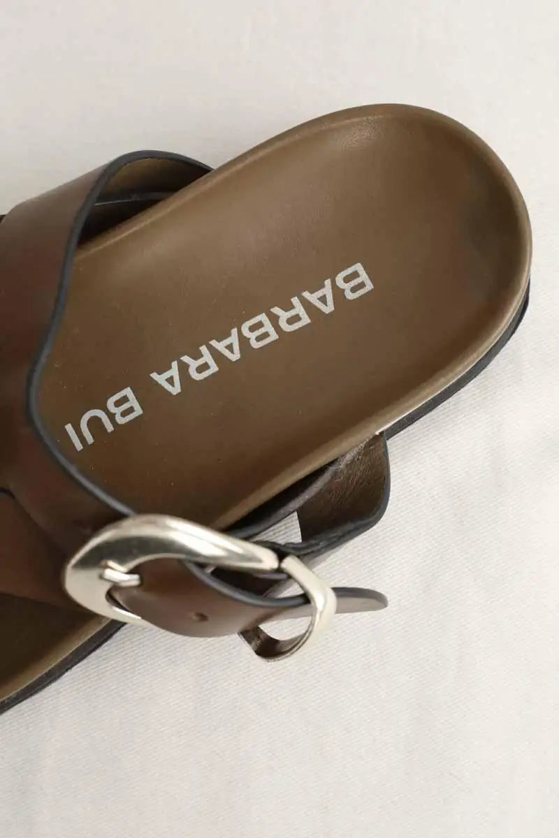 Mules Barbara Bui Kaki en Cuir