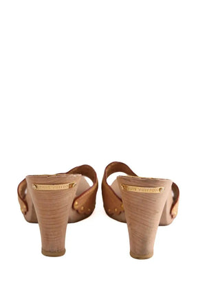 Talons Louis Vuitton Beige en Cuir