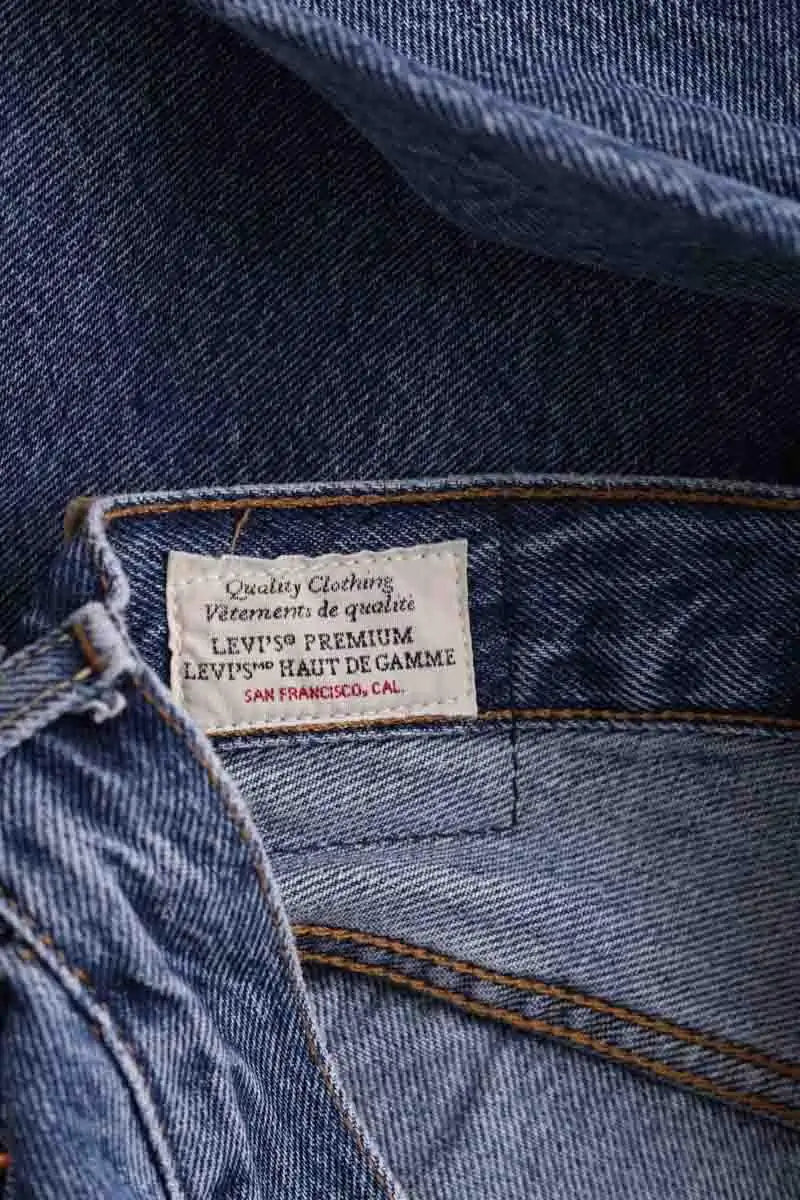 Jean droit Levi's Bleu en Coton