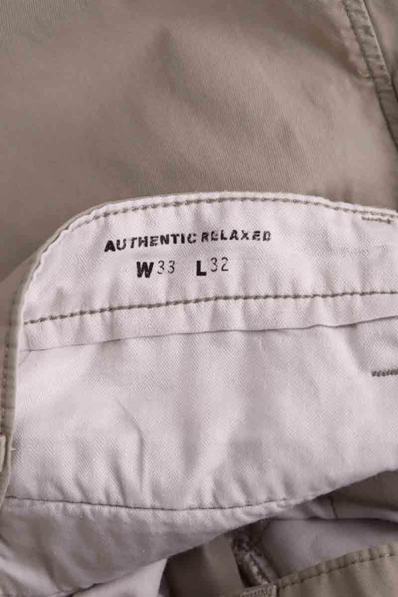 Pantalon droit Levi's Kaki en Coton