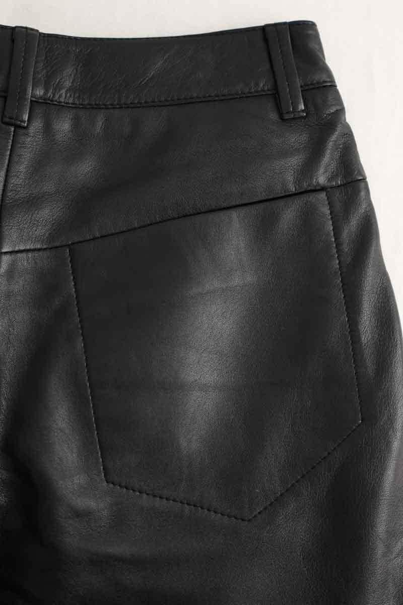 Pantalon droit Maison Standards Noir en Cuir