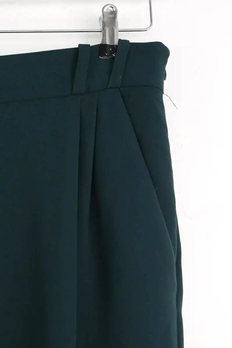 Pantalon droit Tara Jarmon Vert en Synthétique