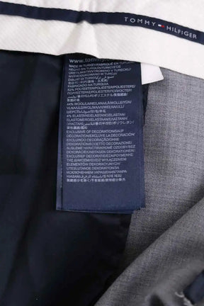 Pantalon droit Tommy Hilfiger Gris en Synthétique