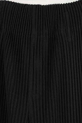 Pantalon large Issey Miyake Noir en Polyester