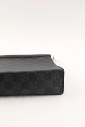 Pochette Louis Vuitton Noir en Cuir