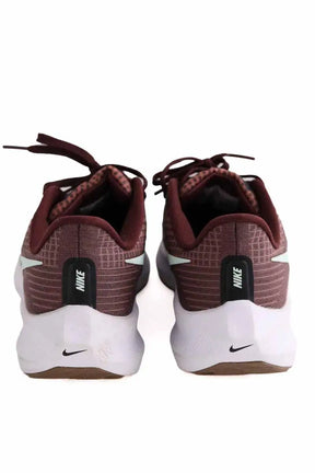 Baskets Nike Bordeaux en Tissu