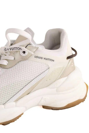 Baskets Louis Vuitton Run 55 Blanc en Cuir