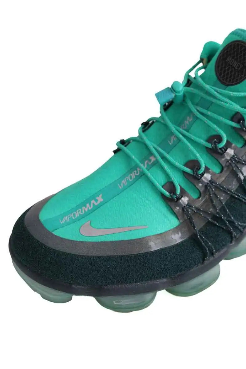 Baskets Nike Vert en Tissu