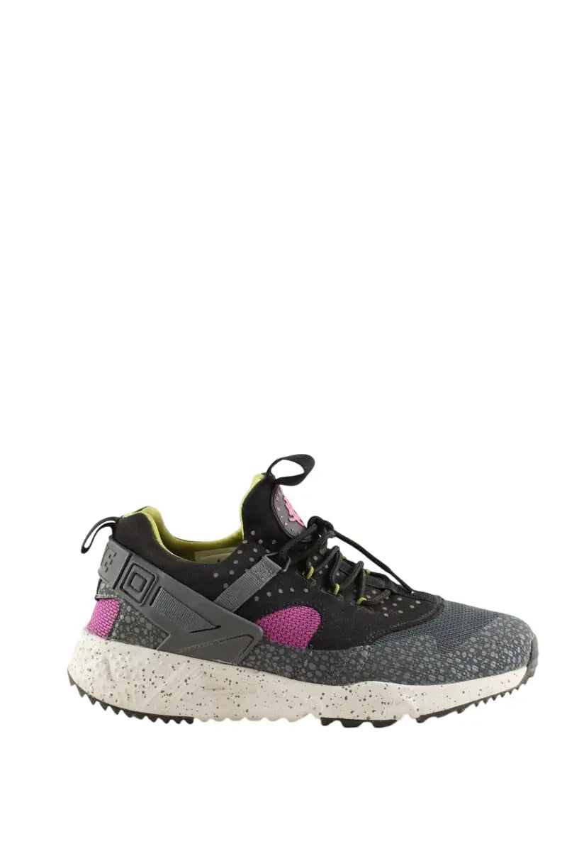 Baskets Nike Huarache Gris