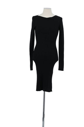 Robe Rouje Noir en Laine, taille M - Seconde Main