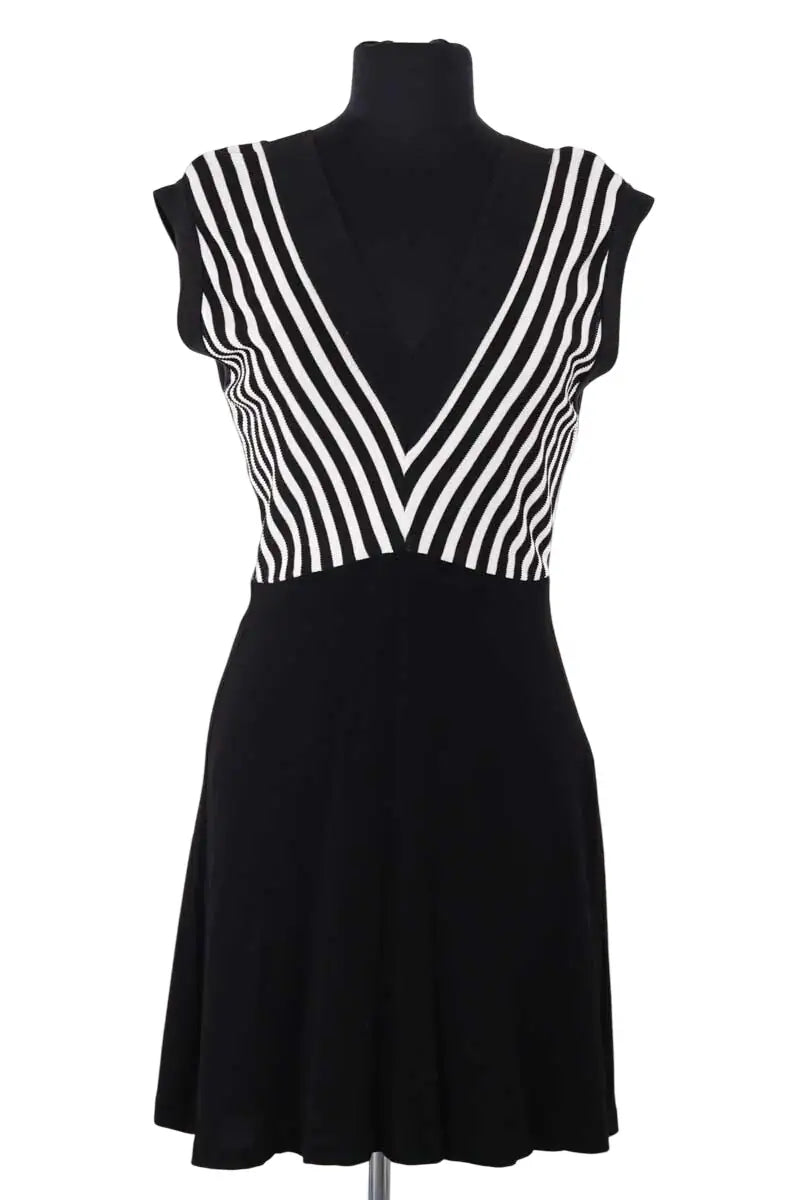 Robe Sandro Noir en Viscose, taille M - Seconde Main