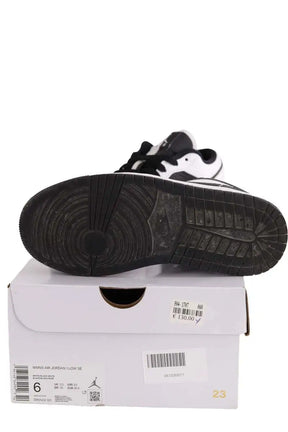 Baskets Nike Noir en Cuir