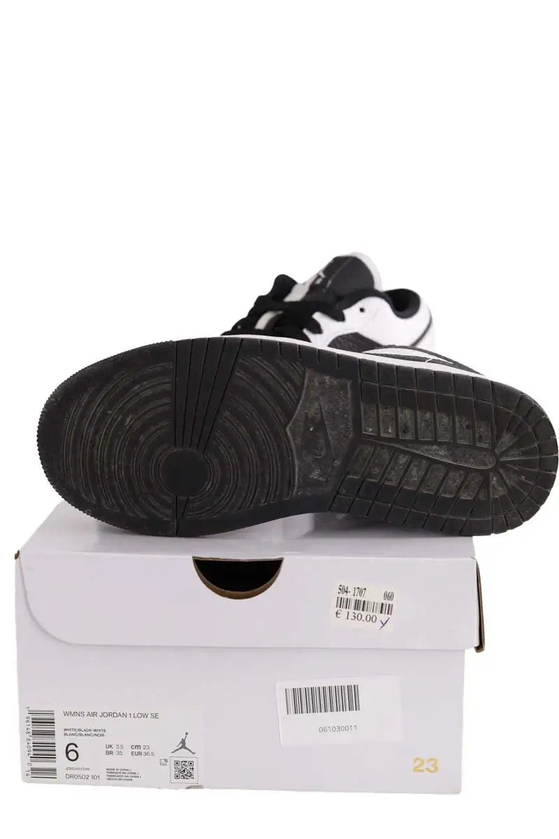 Baskets Nike Noir en Cuir
