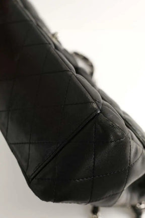 Sac à bandoulière Chanel Maxi Jumbo Noir en Cuir