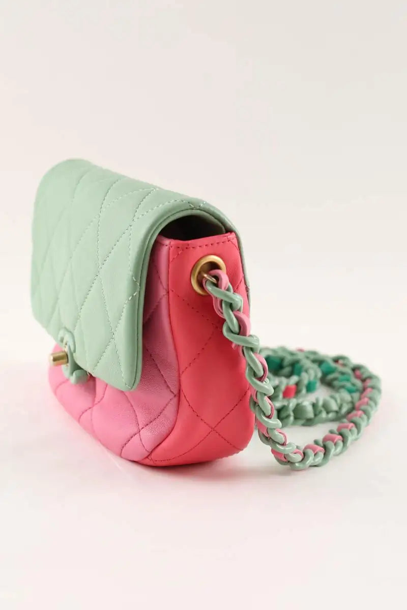 Sac à bandoulière Chanel Turquoise en Cuir