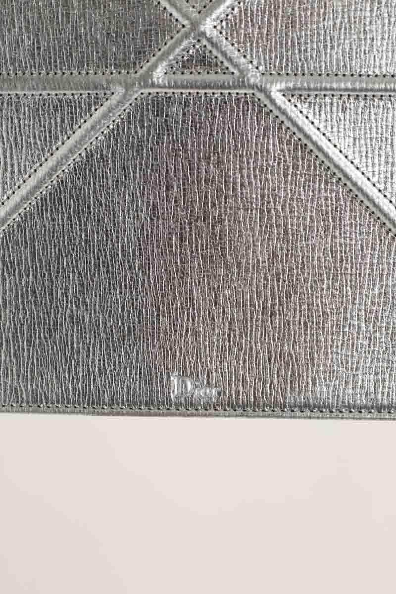 Sac à bandoulière Dior Sac diorama  Argent en Cuir