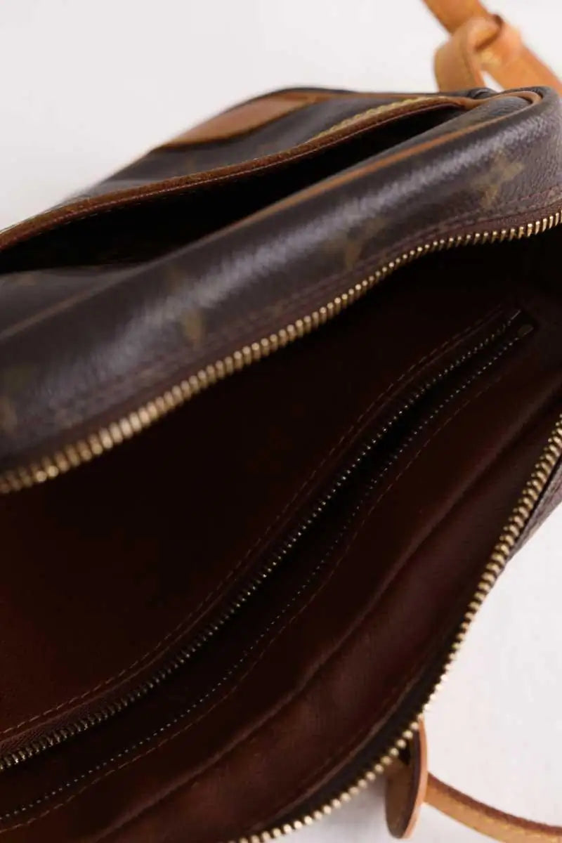 Sac à bandoulière Louis Vuitton Trocadéro 27 Marron en Cuir