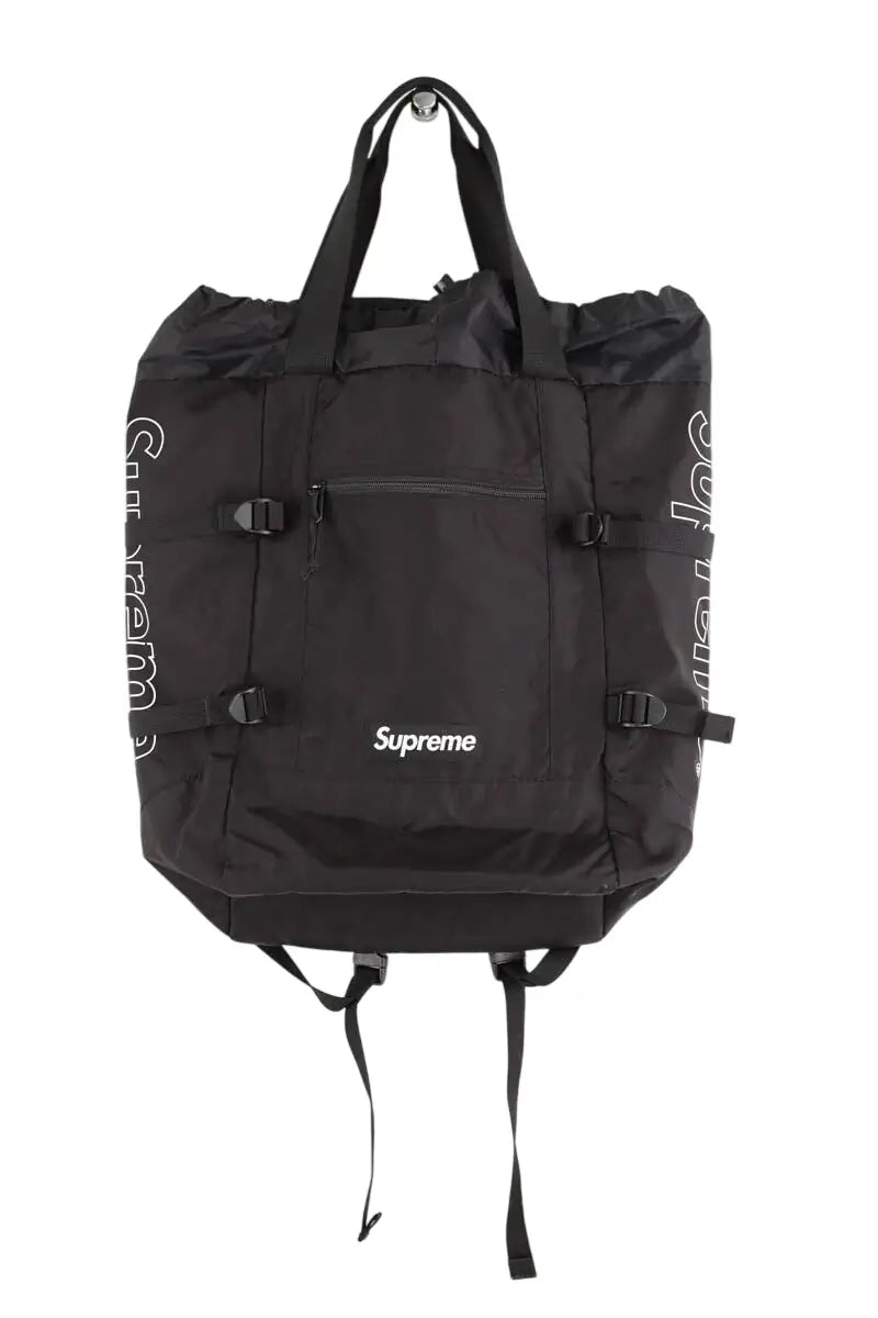 Sac à dos Supreme Noir en Synthétique - Seconde Main