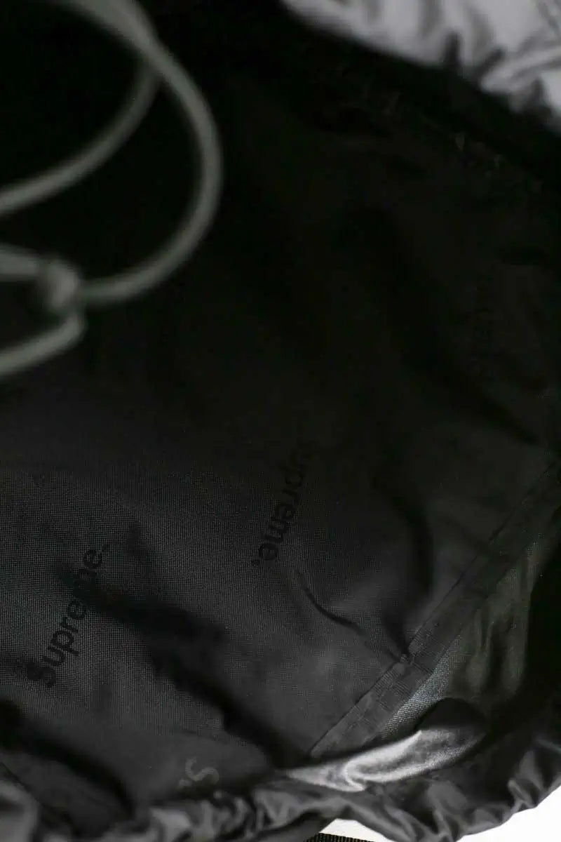 Sac à dos Supreme Noir en Synthétique