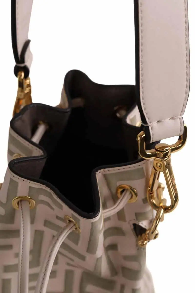 Sac à main Fendi Mon Tresor Beige en Cuir