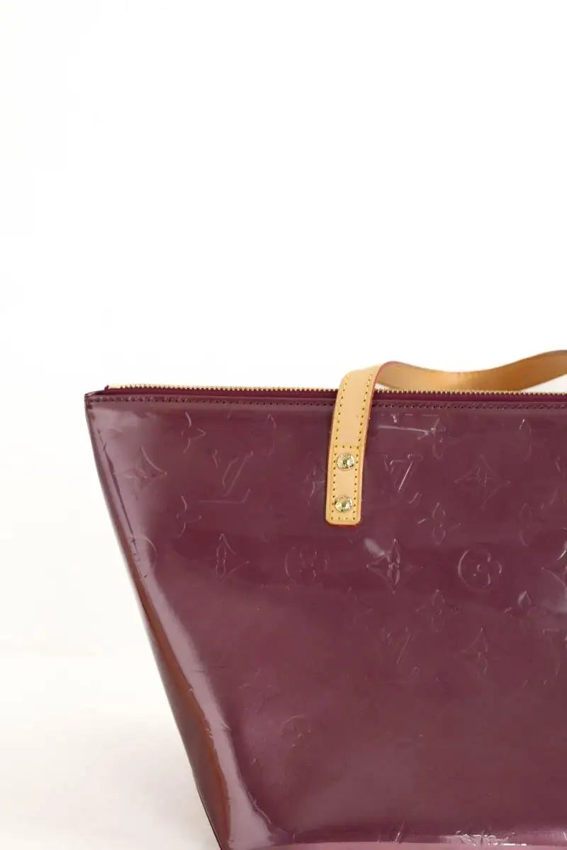 Sac à main Louis Vuitton Bellevue Bordeaux en Cuir verni
