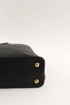 Sac à main Louis Vuitton Capucines Noir en Cuir