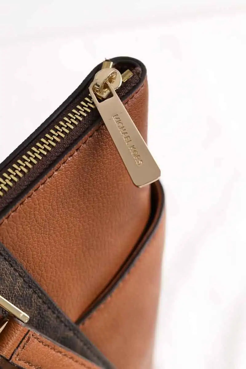 Sac à main Michael Kors Marron en Cuir