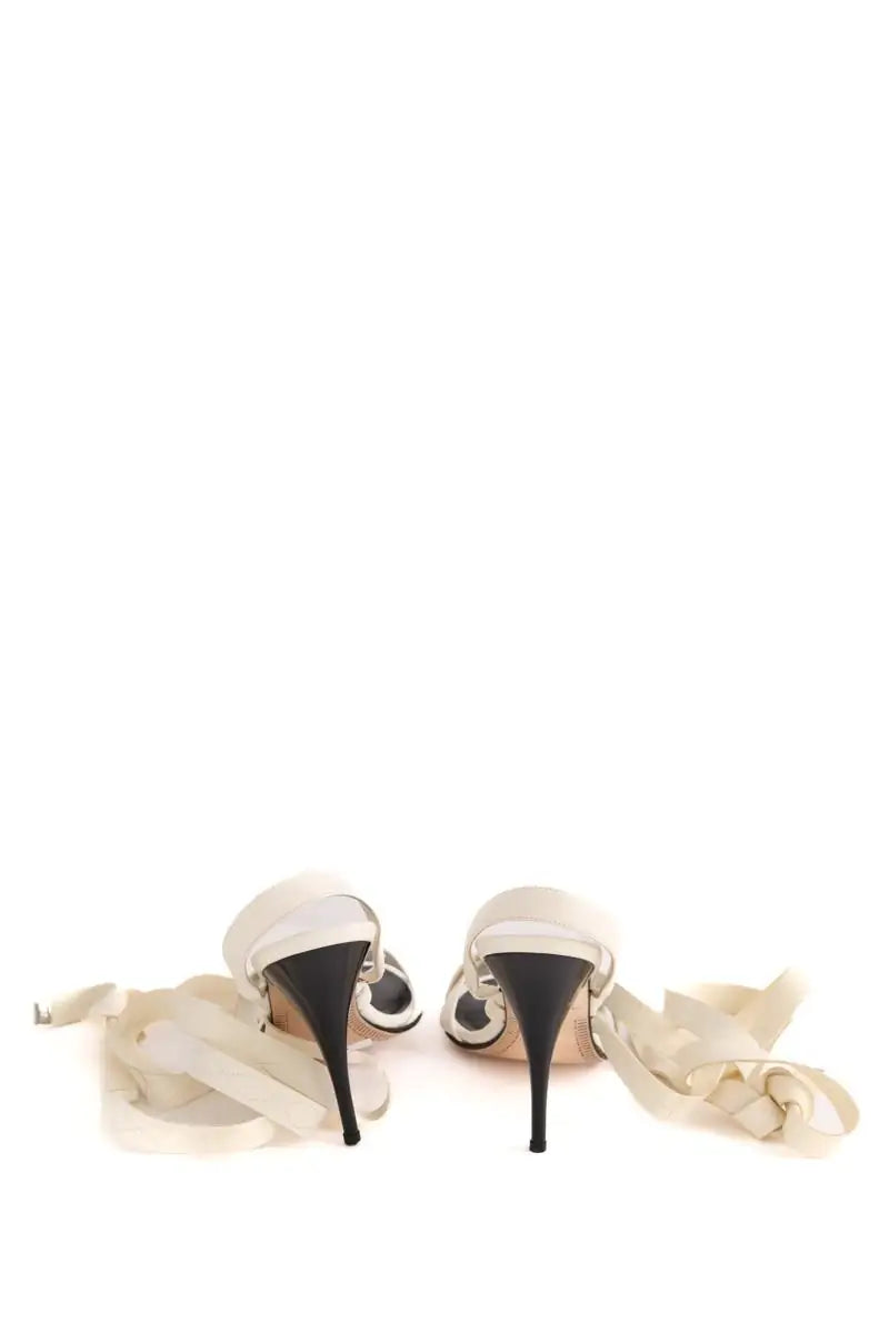 Sandales Chanel Ecru en Cuir