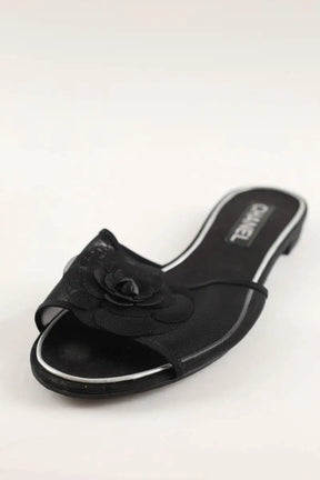 Sandales Chanel Noir en Tissu