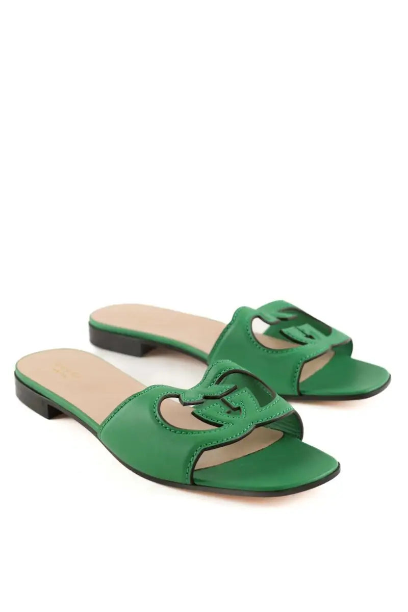 Sandales Gucci Mules à motif GG Vert en Cuir