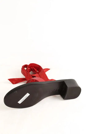 Sandales The Row Rouge en Cuir