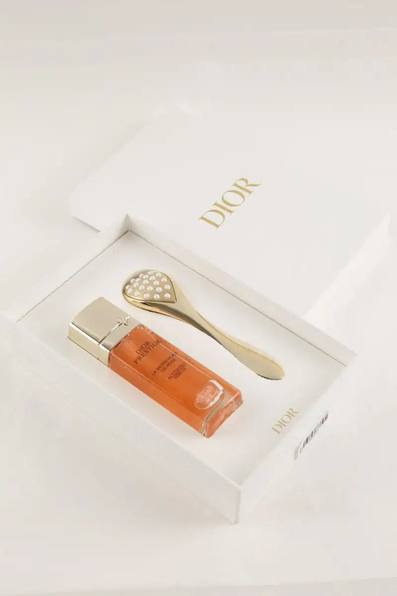 Sérum avec le pétale multi-perlé Dior Dior prestige la micro-huile de rose Rose en 