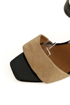 Talons Acne Studios Noir en Cuir verni